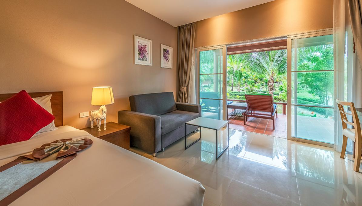https://cnkhokhaobeachresort.asiawebhosting-10.com/images/accommodation/1/cnk_khokhao_WZB_6790.jpg
