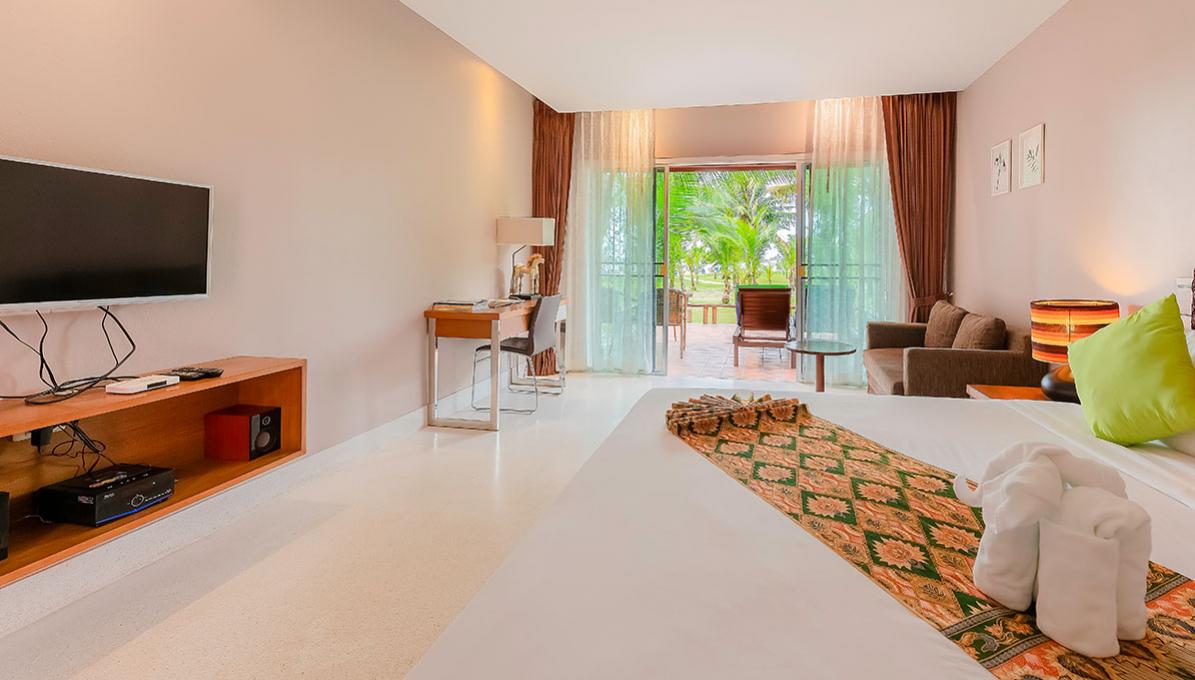 https://cnkhokhaobeachresort.asiawebhosting-10.com/images/accommodation/3/cnk_khokhao_WZB_6706.jpg